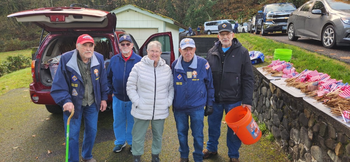 Pick up US flags at Orting Vets Cemetery Nov. 18, 2023